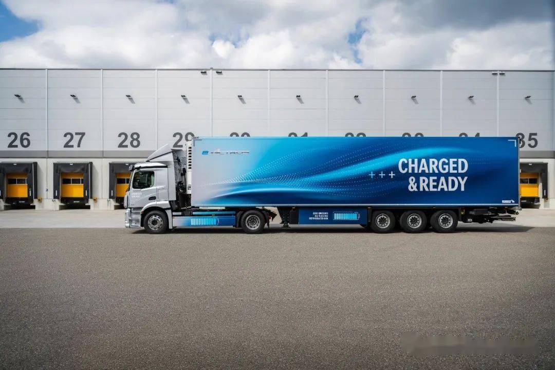 2026年工廠運輸實現全電氣化 戴姆勒卡車德國沃爾特工廠采用奔馳eActros進行物流配送